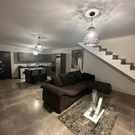 Casa vacanze Casa Yeni Modern Two Bedrooms *