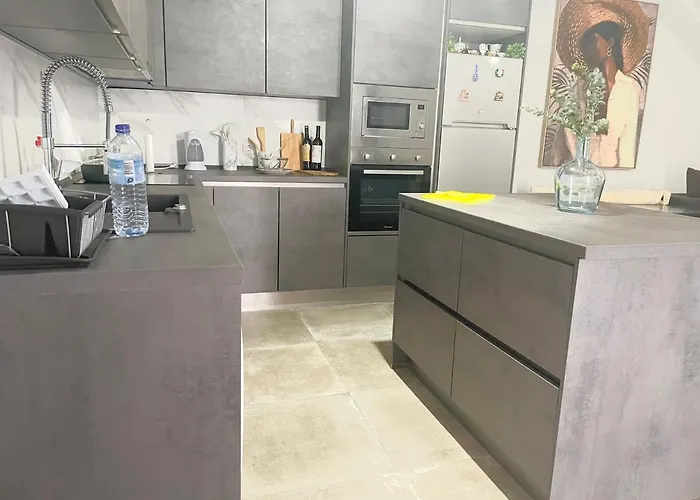 Casa Yeni Modern Two Bedrooms Holiday home