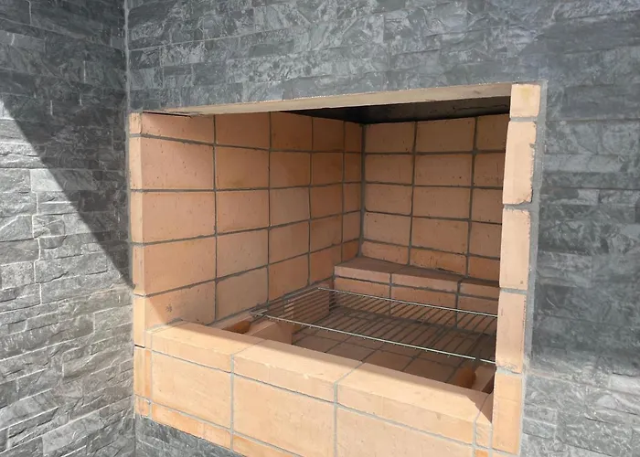 Casa Yeni Modern Two Bedrooms Holiday home Arco da Calheta (Madeira)