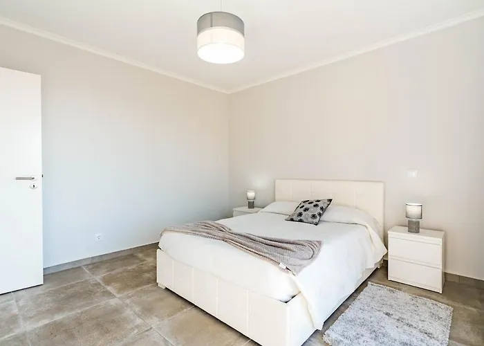 Holiday home Casa Yeni Modern Two Bedrooms