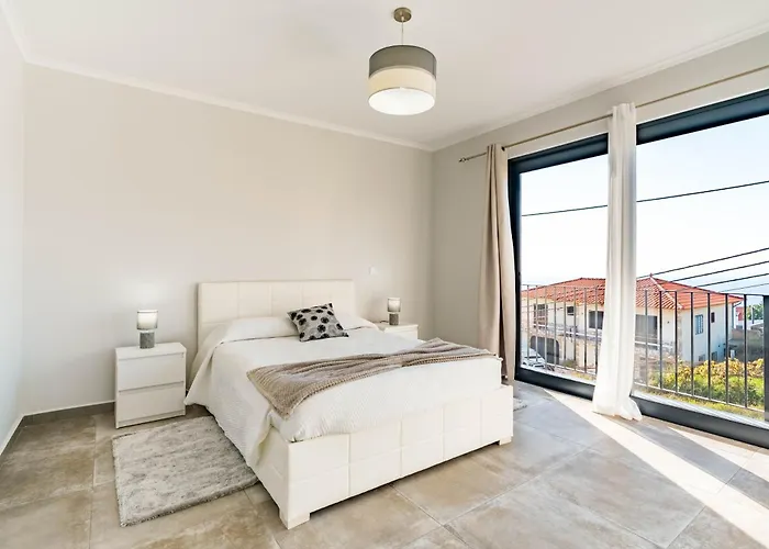 Casa Yeni Modern Two Bedrooms *