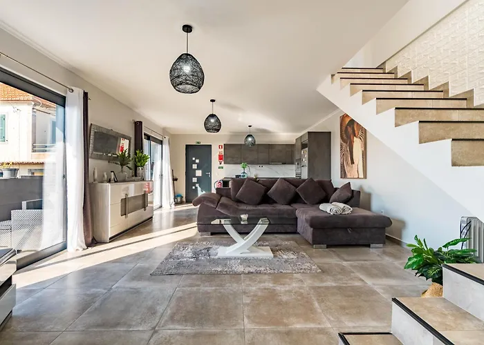 Holiday home Casa Yeni Modern Two Bedrooms Arco da Calheta (Madeira)