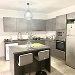 Holiday home Casa Yeni Modern Two Bedrooms *