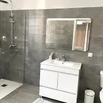 Casa Yeni Modern Two Bedrooms Arco da Calheta (Madeira)