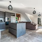 Nyaraló Casa Yeni Modern Two Bedrooms *