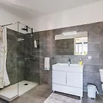Holiday home Casa Yeni Modern Two Bedrooms Arco da Calheta (Madeira)