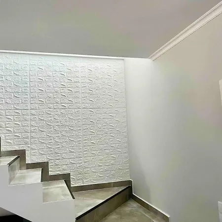 Semesterbostad Casa Yeni Modern Two Bedrooms Arco da Calheta (Madeira)